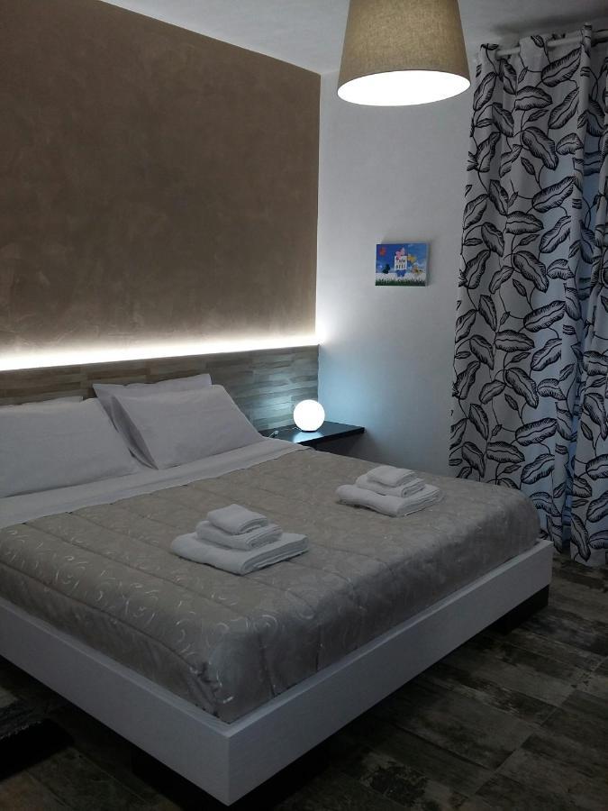 La Suite Negli Orti Lizzanello Bagian luar foto